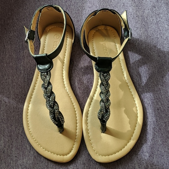 wild diva rhinestone sandals